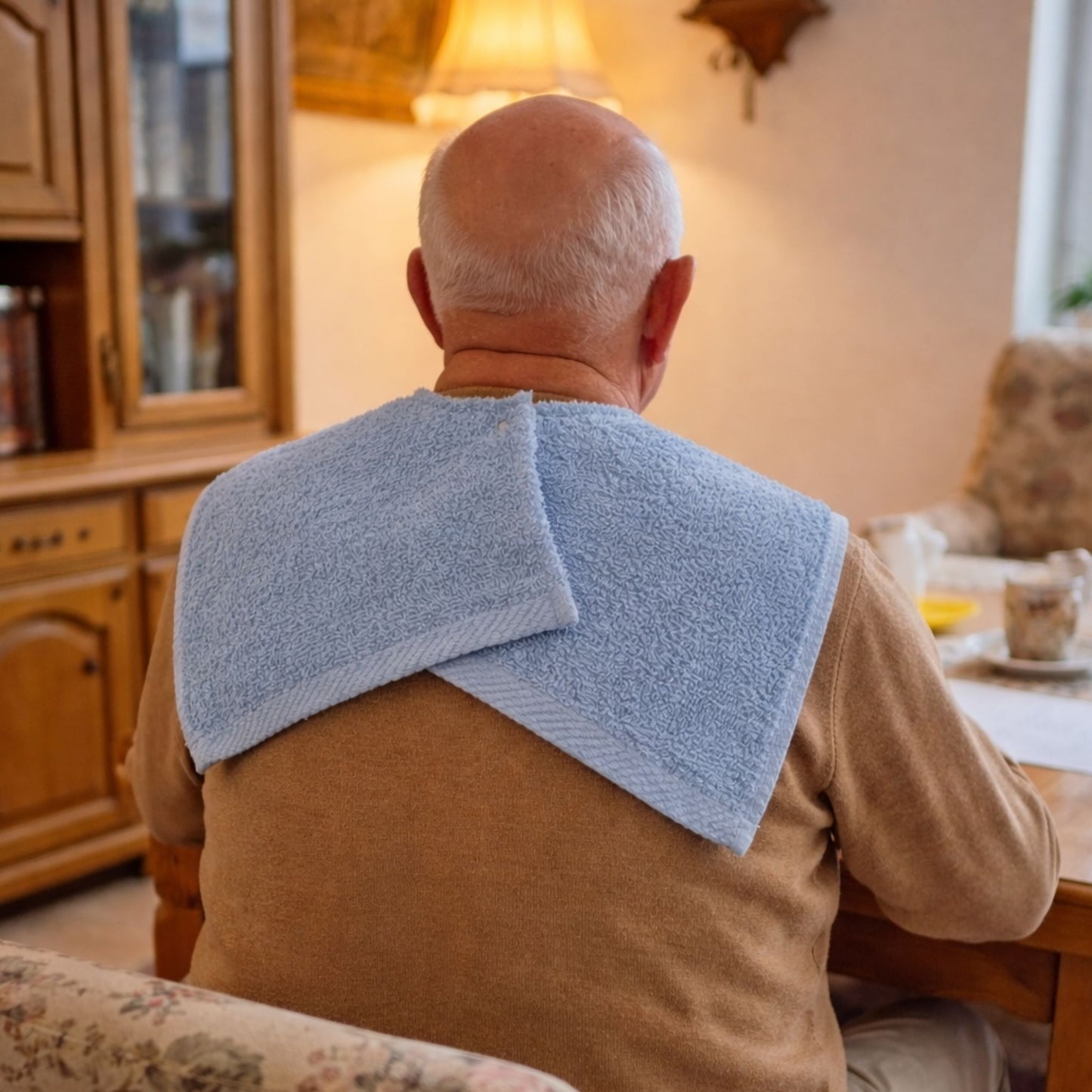 SENIORI Lätzchen Erwachsene 2er Set Baumwolle 50x100 Essschutz Blau und Grau